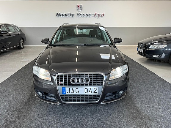 Audi A4 6 of 20