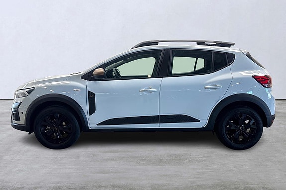 Dacia Sandero Stepway 2 of 5