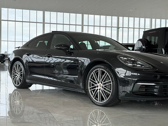 Porsche Panamera 4S 23 of 23
