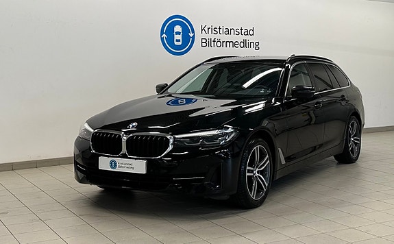BMW 520d 3 of 5