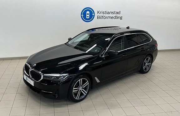 BMW 520d 2 of 5