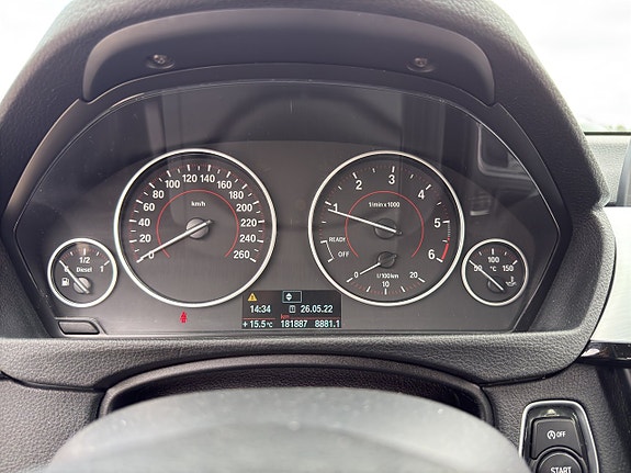 BMW 318d 19 of 21