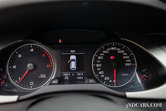 Audi A4 10 of 16