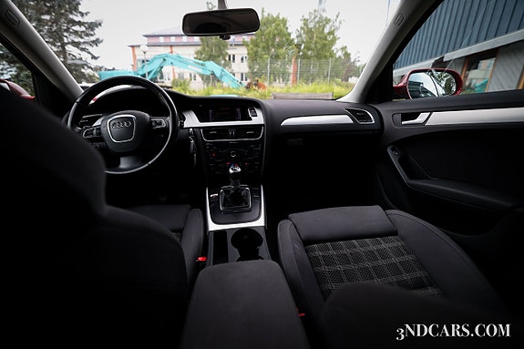 Audi A4 13 of 16