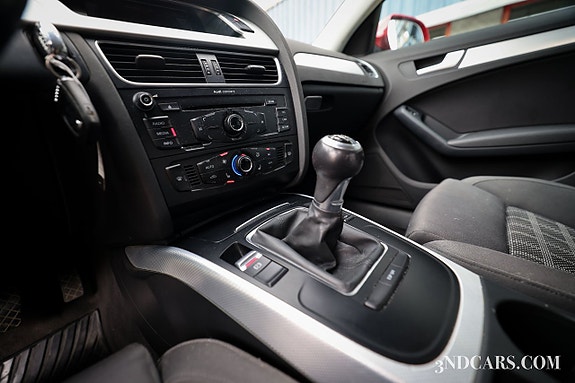 Audi A4 11 of 16