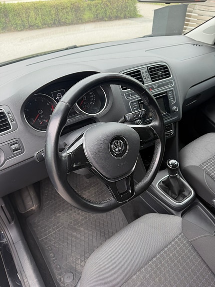 Volkswagen Polo 3 of 3