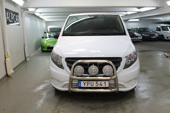 Mercedes-Benz Vito 116 2 of 5
