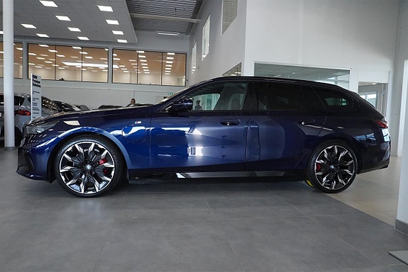 BMW 530e 3 of 13