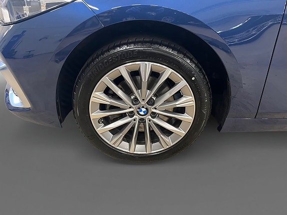 BMW 118i 14 of 15