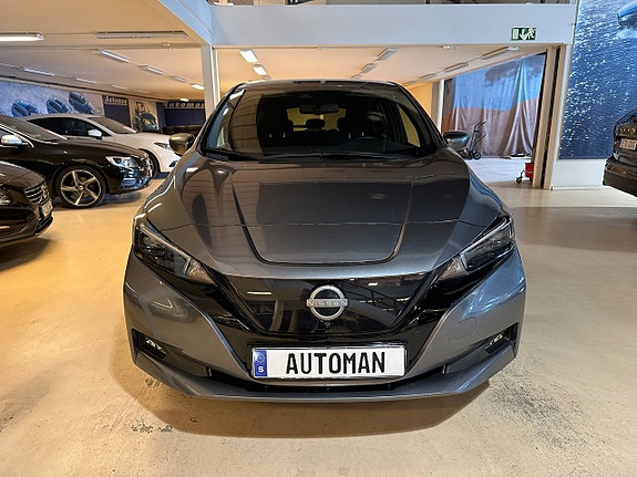 Nissan Leaf 2 of 5