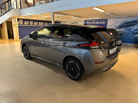Nissan Leaf 8 of 15