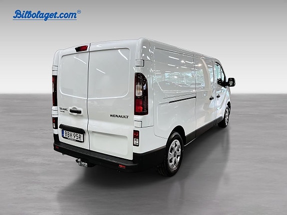 Renault Trafic 6 of 10