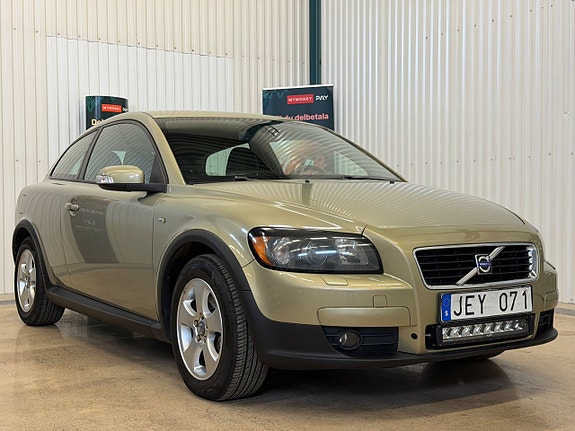 Volvo C30 2 of 5
