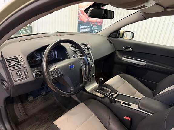 Volvo C30 8 of 19