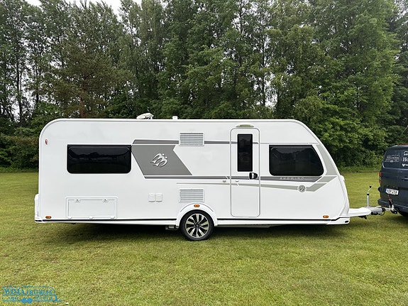 Knaus 590 UE Scandinavian selection Långbädd Mover Tält