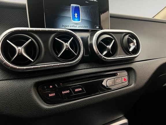 Mercedes-Benz X250 d 22 of 30