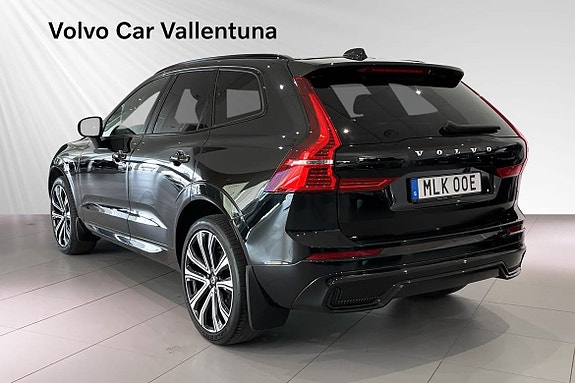 Volvo XC60 3 of 23