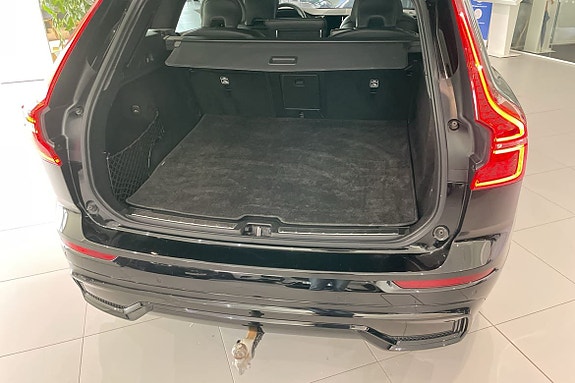 Volvo XC60 12 of 23