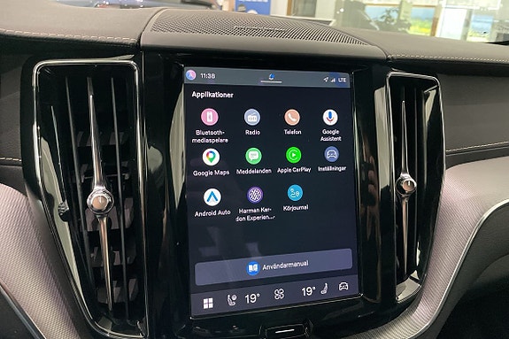 Volvo XC60 22 of 23
