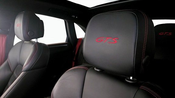 Porsche Macan GTS 22 of 24
