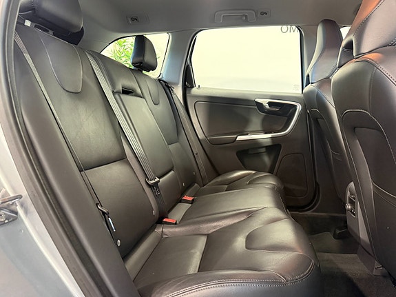 Volvo XC60 19 of 20