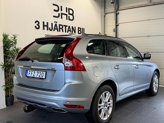 Volvo XC60 4 of 5