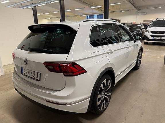 Volkswagen Tiguan 5 of 5
