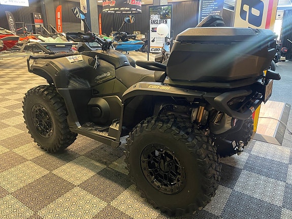 Can-Am Outlander Max 1000R Backcountry -26 *Utrustad* 3 of 4