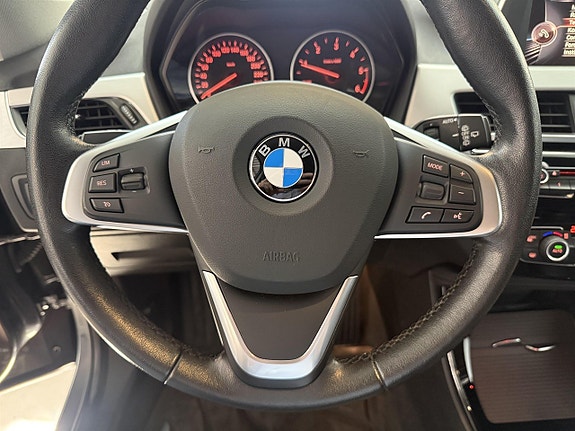 BMW X1 12 of 18
