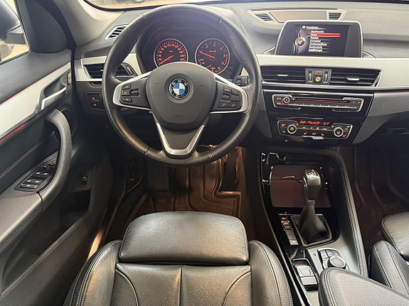 BMW X1 4 of 5