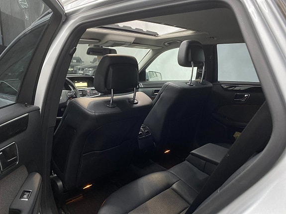Mercedes-Benz E250 9 of 11