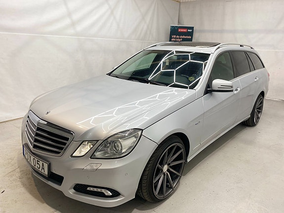 Mercedes-Benz E250 2 of 5