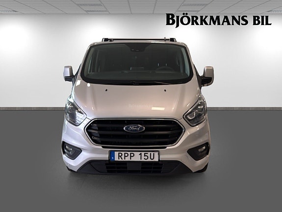 Ford Transit Custom 2 of 5
