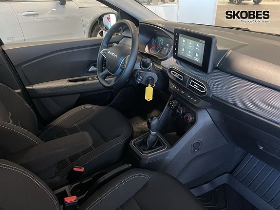 Dacia Sandero 18 of 20