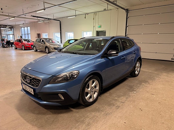 Volvo V40 Cross Country 5 of 5