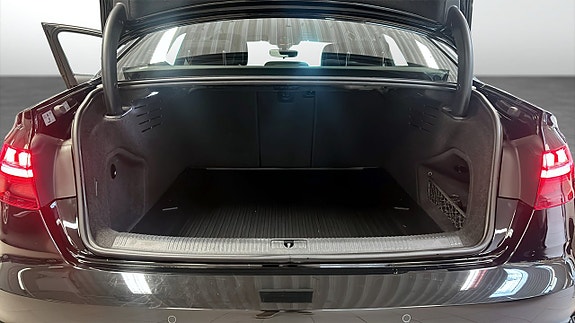 Audi A4 12 of 12