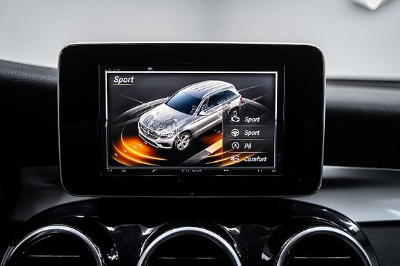 Mercedes-Benz GLC300 de 20 of 27