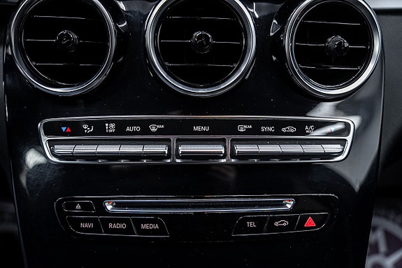 Mercedes-Benz GLC300 de 19 of 27