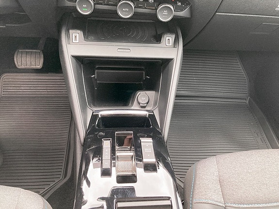 Citroen C4 11 of 15