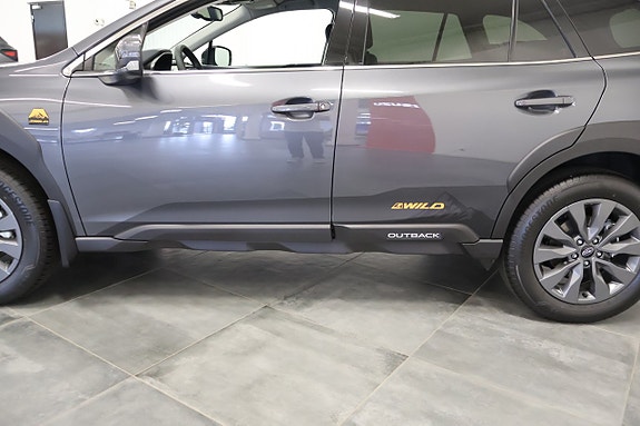 Subaru Outback 7 of 18