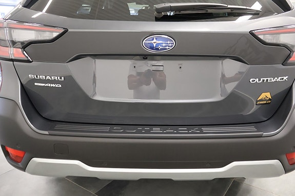 Subaru Outback 8 of 18
