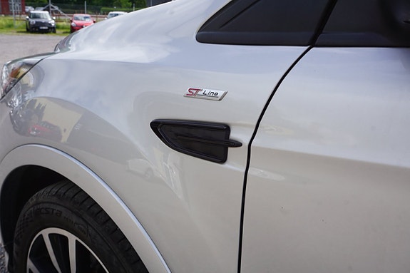 Ford Kuga 8 of 9