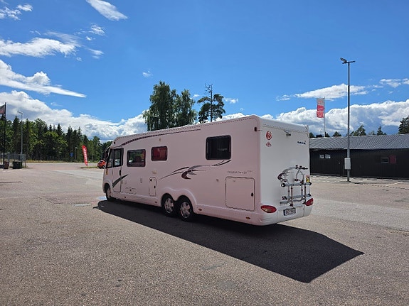 Eura Mobil ILLS 850 QB *Solcell *Queenbädd *ALDE 24 of 24