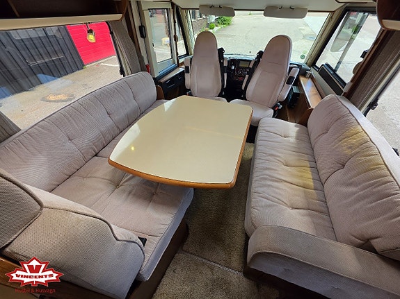 Eura Mobil ILLS 850 QB *Solcell *Queenbädd *ALDE 3 of 24