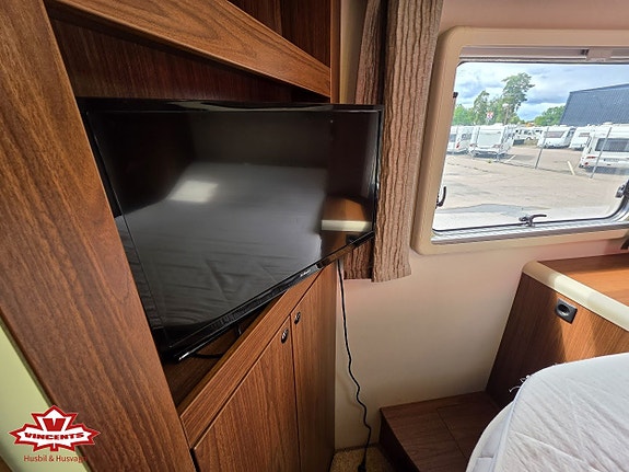 Eura Mobil ILLS 850 QB *Solcell *Queenbädd *ALDE 13 of 24