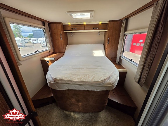 Eura Mobil ILLS 850 QB *Solcell *Queenbädd *ALDE 8 of 24