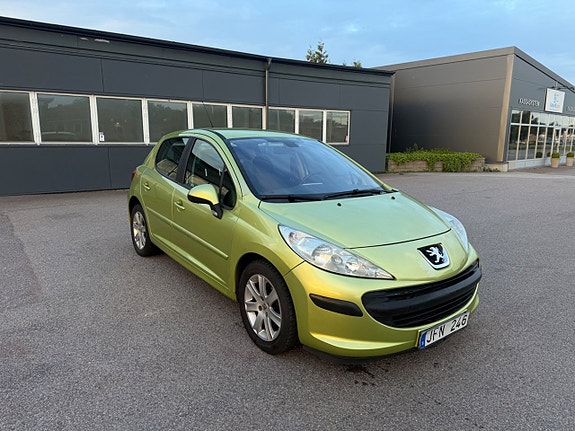 Peugeot 207 3 of 5