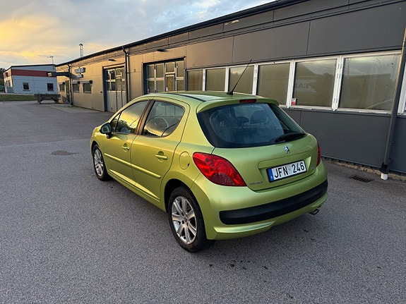 Peugeot 207 10 of 24