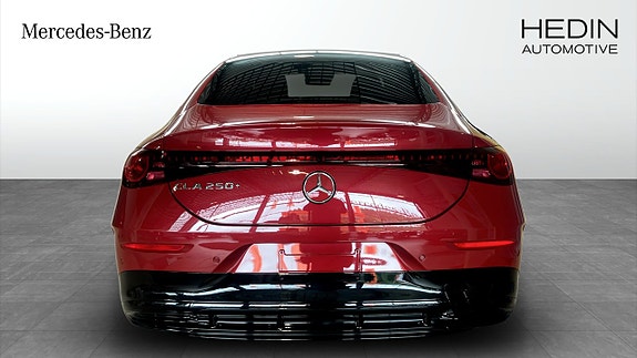Mercedes-Benz CLA250+ 8 of 8