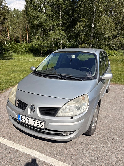 Renault Scenic II 2 of 5